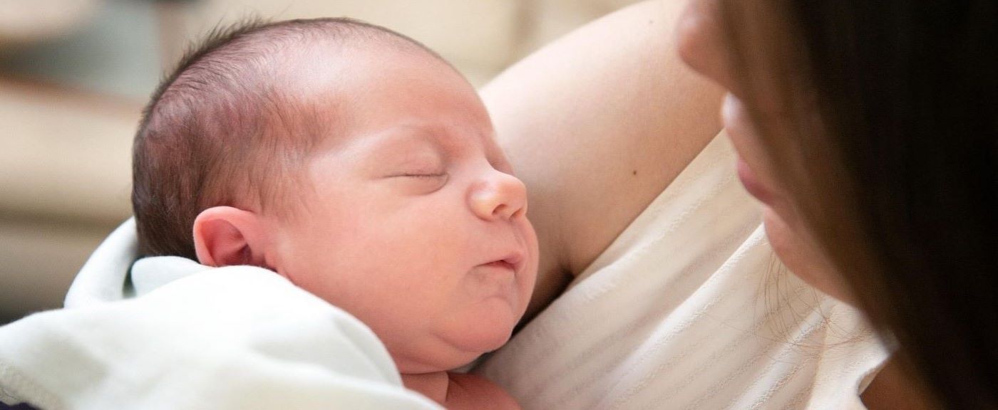 Imagen de madre con hijo del que tiene la custodia en el divorcio de mutuo acuerdo